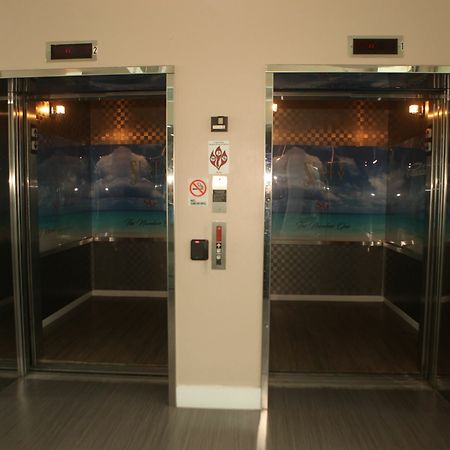 The Casablanca On The Ocean West Tower Hotel Miami Beach Exterior photo